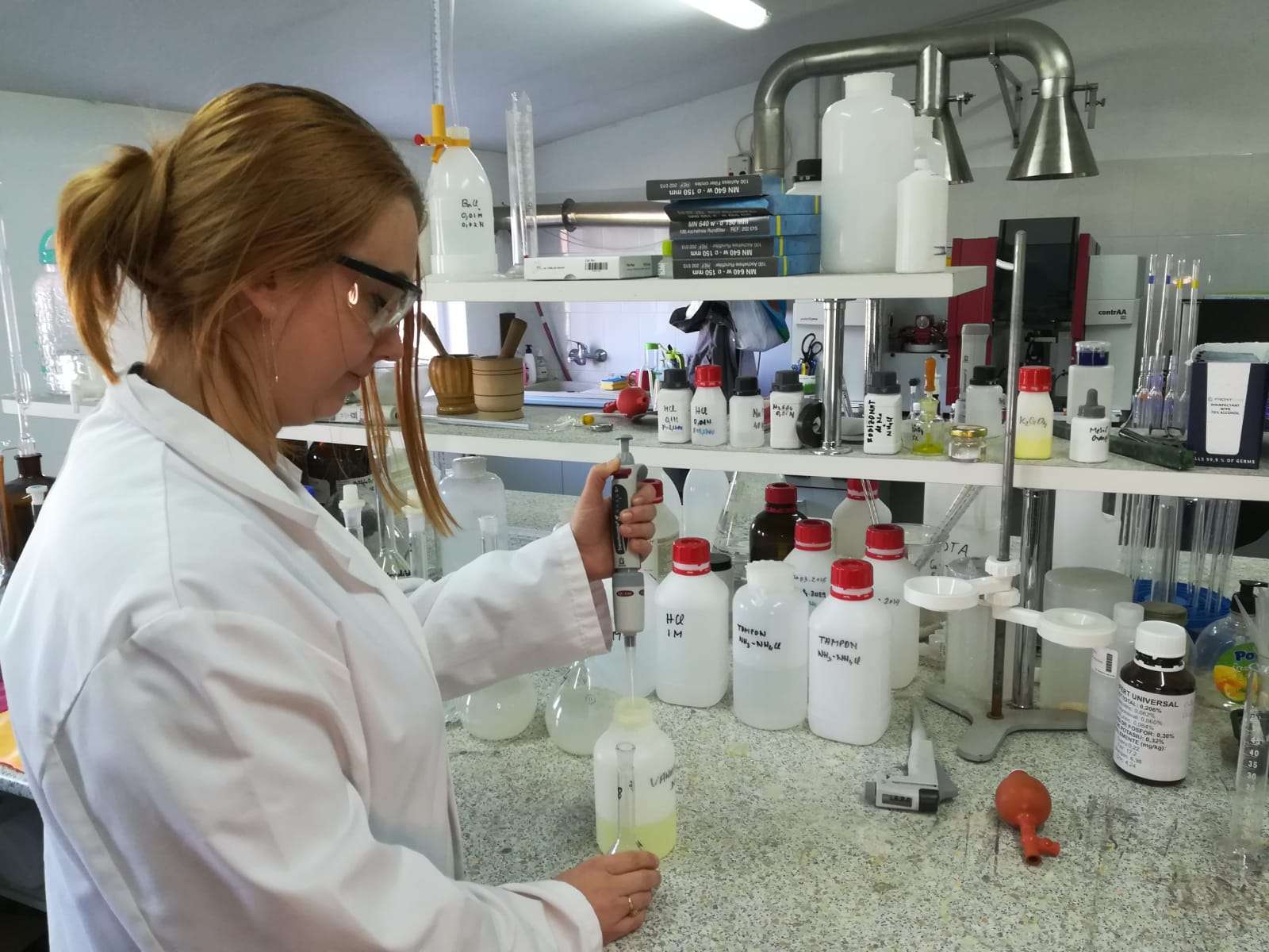 Analize la MINEAR pentru sol fertil si sanatos