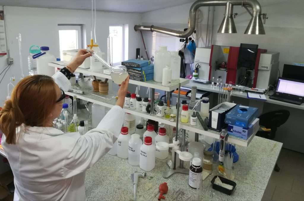 Cum pregatesti solul pentru pomi si vie inainte de iarna