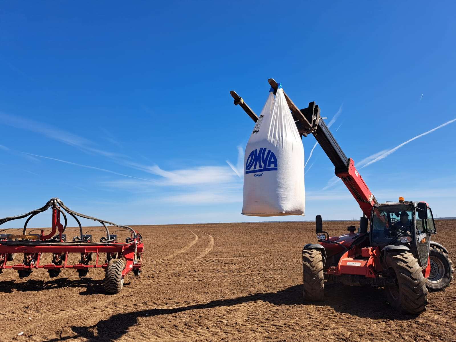 Fertilizare cu alciu micronizat si granulate pentru un sol fertil si sanatos